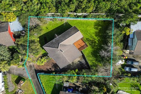 Photo of property in 11 Landsdale Place, Massey, Auckland, 0614