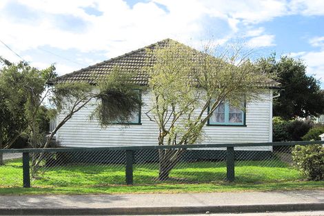 Photo of property in 4 Freyberg Terrace, Waipukurau, 4200