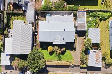 Photo of property in 10 Ngaio Street, Eastbourne, Lower Hutt, 5013