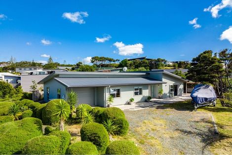 Photo of property in 11 Seabreeze Road, Mangawhai Heads, Mangawhai, 0505