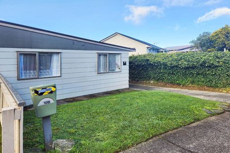 Photo of property in 10b Camellia Terrace, Maungaraki, Lower Hutt, 5010