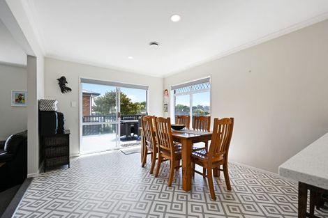 Photo of property in 12 Willowfield Place, Pukete, Hamilton, 3200