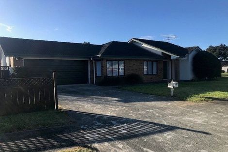 Photo of property in 1 Sheldon Place, Burswood, Auckland, 2013