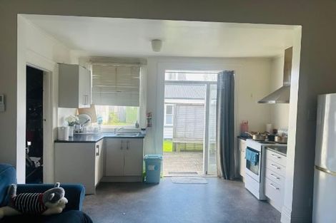 Photo of property in 64 Hinemoa Street, Birkenhead, Auckland, 0626