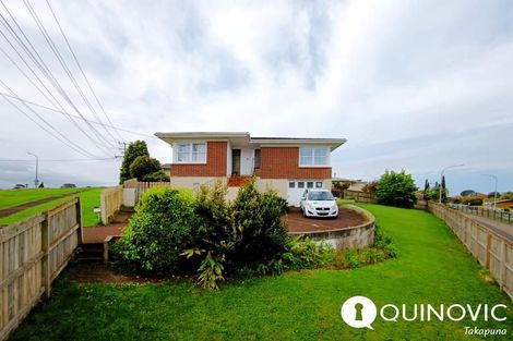 Photo of property in 520 Glenfield Road, Glenfield, Auckland, 0629