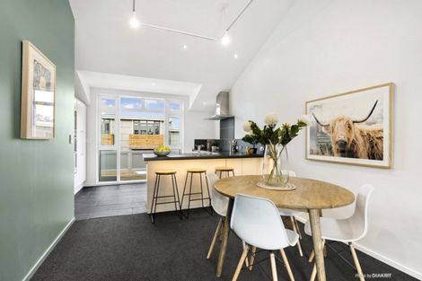 Photo of property in Pirie Street Townhouses, 19/35 Pirie Street, Mount Victoria, Wellington, 6011