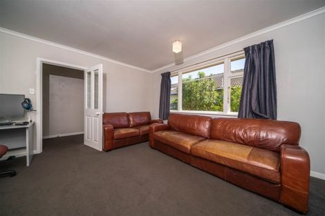 Photo of property in 69 Winters Road, Redwood, Christchurch, 8051