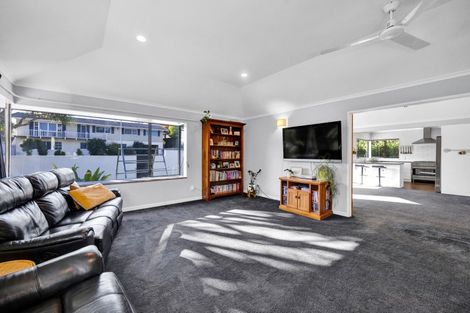 Photo of property in 84 Dorset Avenue, Lynmouth, New Plymouth, 4310