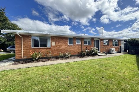 Photo of property in 33 Severn Street, Mosgiel, 9024