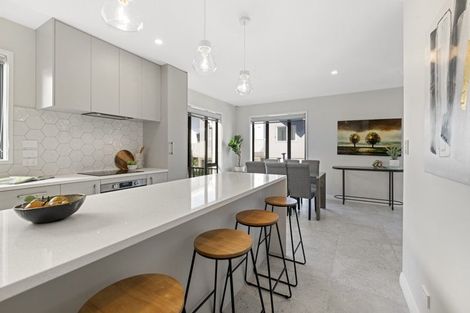 Photo of property in 20a Waterloo Street, Howick, Auckland, 2014