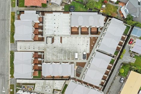 Photo of property in 61 Bampton Street, Shirley, Christchurch, 8061