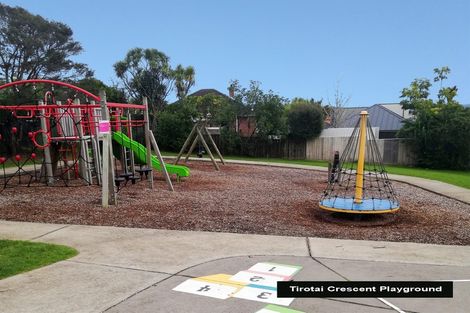 Photo of property in 16 Tirotai Crescent, Westmere, Auckland, 1022