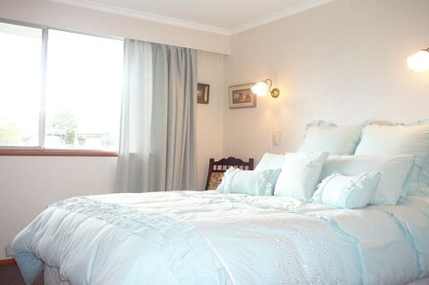 Photo of property in 102 Hazlett Street, Clyde, 9330