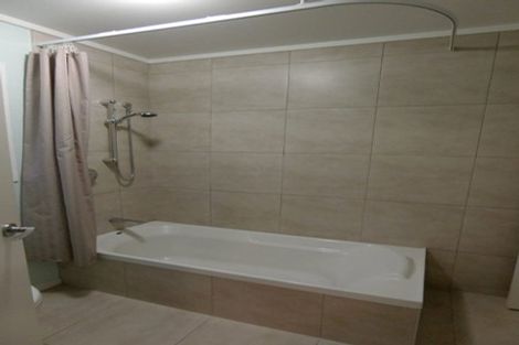 Photo of property in 1409 Whangaparaoa Road, Army Bay, Whangaparaoa, 0930