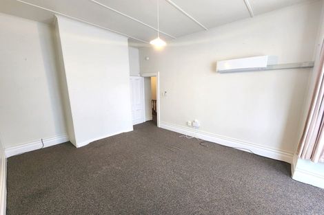 Photo of property in 80 Roxburgh Street, Mount Victoria, Wellington, 6011
