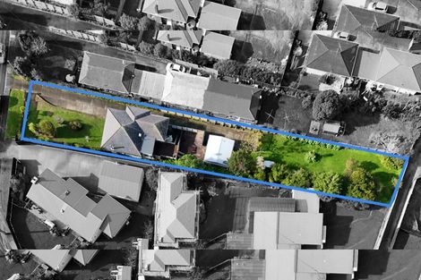 Photo of property in 60 Glengarry Road, Glen Eden, Auckland, 0602