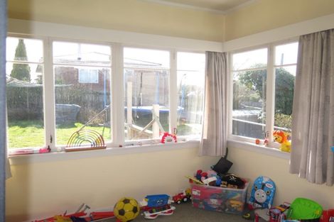 Photo of property in 10 Bouverie Street, Waimataitai, Timaru, 7910