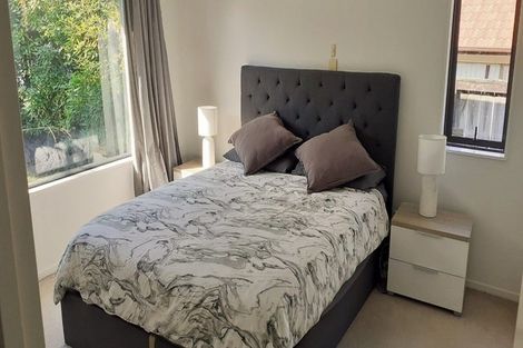 Photo of property in 4a Snave Place, East Tamaki, Auckland, 2013