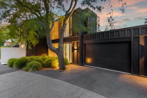 Photo of property in 74 Merivale Lane, Merivale, Christchurch, 8014