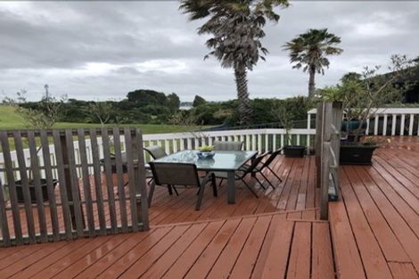 Photo of property in 23 Manor Park, Sunnyhills, Auckland, 2010