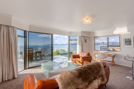 Photo of property in 21 Broadsea Avenue, Ruby Bay, Mapua, 7005