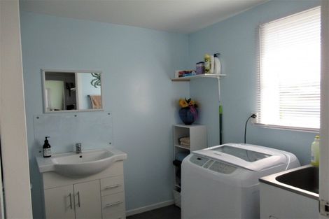 Photo of property in 66 Moana Crescent, Mangakino, 3421