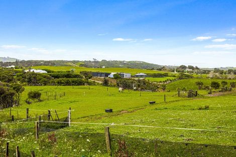 Photo of property in 376 Oaia Road, Muriwai, Waimauku, 0881