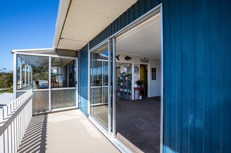 Photo of property in 5 Ngapapa Street, Urenui, 4375