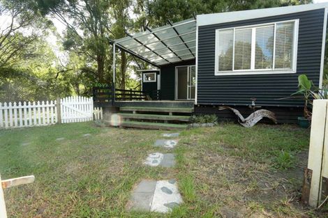 Photo of property in 27 Robinson Road, Coatesville, Albany, 0793