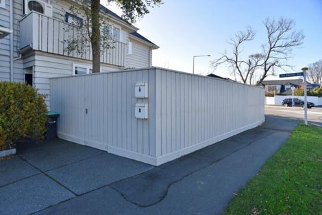 Photo of property in 2/46 Fendalton Road, Fendalton, Christchurch, 8014