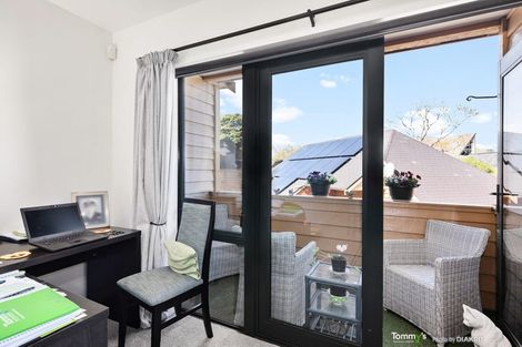 Photo of property in 25 Futuna Close, Karori, Wellington, 6012