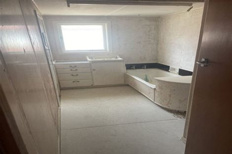 Photo of property in 5b Howden Street, Waiuku, 2123