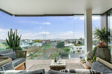 Photo of property in 501/10 St Marks Road, Remuera, Auckland, 1050