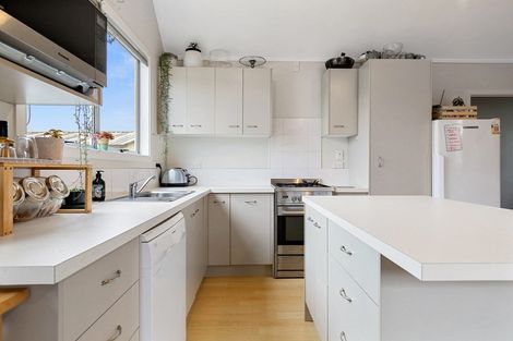 Photo of property in 7 Crosher Place, Silverdale, Hamilton, 3216