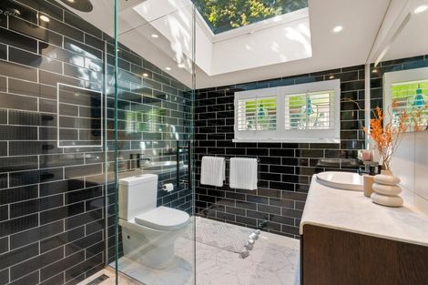 Photo of property in 12 Maori Road, Dunedin Central, Dunedin, 9016