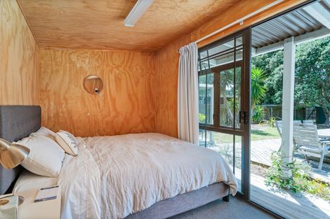 Photo of property in 662 Matarangi Drive, Matarangi, Whitianga, 3592