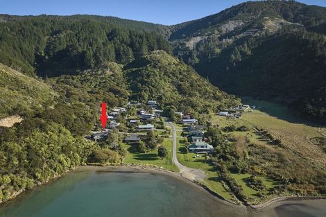 Photo of property in 16 Hakahaka Road, Port Underwood, Picton, 7281