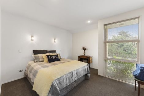 Photo of property in 11 Church Street, Oxford, 7430