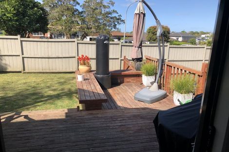 Photo of property in 51 Elliot Street, Howick, Auckland, 2014