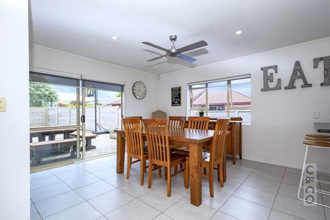 Photo of property in 19 Merlot Heights, Huapai, Kumeu, 0810