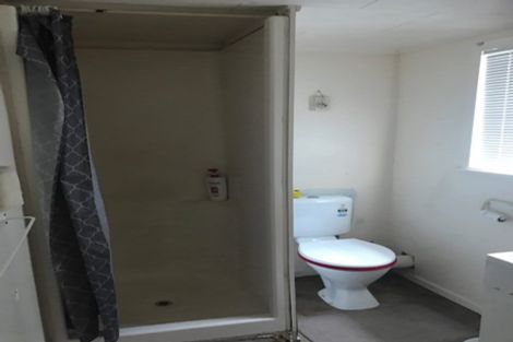 Photo of property in 8 Lewis Street, Blockhouse Bay, Auckland, 0600