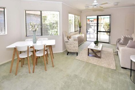 Photo of property in 11a Pine Road, Orewa, 0931