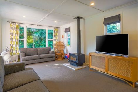 Photo of property in 10 Fleetwood Grove, Waikanae, 5036