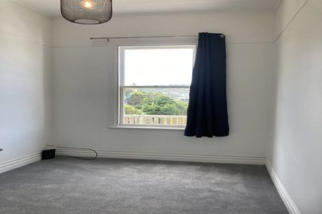 Photo of property in 77 Duncan Terrace, Kilbirnie, Wellington, 6022