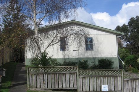 Photo of property in 2/39 Noall Street, Te Atatu Peninsula, Auckland, 0610