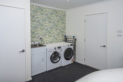 Photo of property in 4 Cornerstone Place, Te Kamo, Kamo, 0185