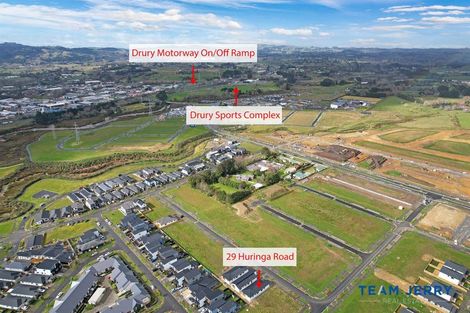 Photo of property in 25 Huringa Road, Karaka, Papakura, 2113