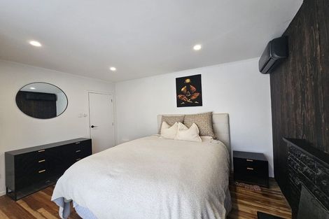 Photo of property in 51a Vodanovich Road, Te Atatu South, Auckland, 0610