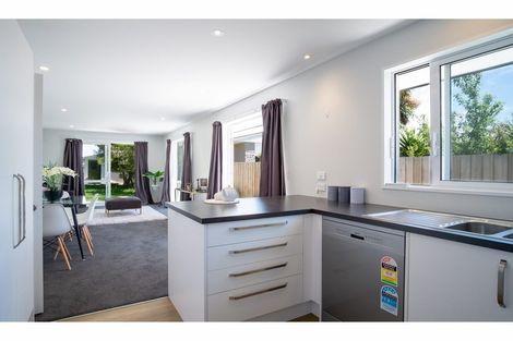 Photo of property in 380 Bower Avenue, North New Brighton, Christchurch, 8083