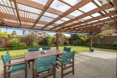 Photo of property in 196 Milne Drive, Paraparaumu, 5032